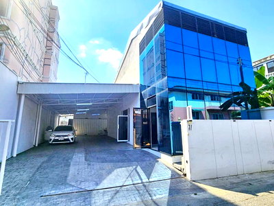 เช่าอาคารพาณิชย์ BTS บางนา : ไบเทค บางนา 1.1กม. ไปรษณีย์ BTSบางนา 900ม. อุดมสุข 1.4กม.เช่า อาคารออฟฟิศ 2ชั้น 5 นอน 2 น้ำ