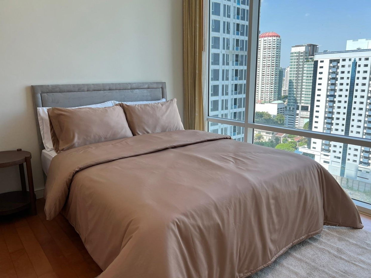 รูป LTH5505 – Fullerton FOR SALE 2 beds 2 baths size 96 Sq.M. Nearby BTS Ekkamai station ONLY 21 MB - รูปที่ 2/5