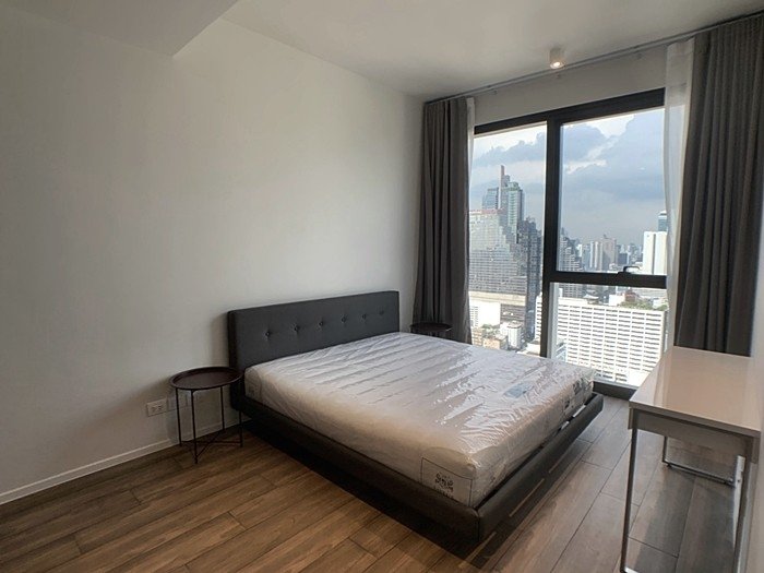 รูป LTHC5533 – The Lofts Silom FOR SALE 2 beds 2 baths size 85 Sq.M. Nearby BTS Surasak station ONLY 21 MB - รูปที่ 2/5