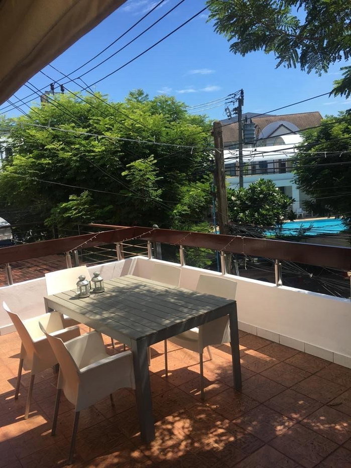 picture LTH5517 – Townhouse FOR SALE in Phrakhanong 4 beds 4 baths size 300 Sq.M. Near BTS Phrakhanong station ONLY 14.9 MB - 8/8