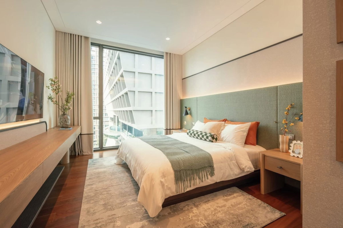 รูป Rare Unit! ให้เช่า Kempinski Residences หลังสวน 2BR 157 ตรม. ชั้น 10 เพียง 250k - รูปที่ 1/11