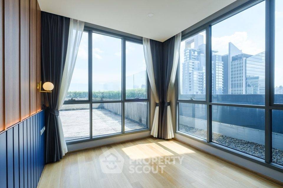 รูป คอนโด 3-ห้องนอน ที่ ไฮด์ สุขุมวิท 13 คอนโดมิเนี่ยม ใกล้ BTS นานา (ID 2744756) - รูปที่ 5/11