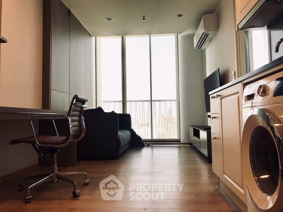 รูป คอนโด 1-ห้องนอน ที่ โนเบิล รีโคล ใกล้ MRT สุขุมวิท (ID 513393) - รูปที่ 3/8