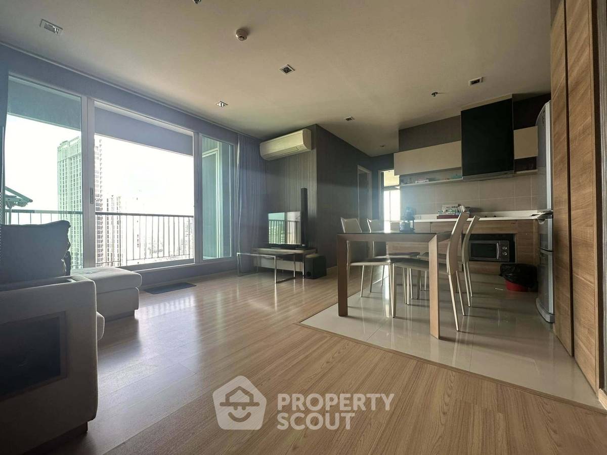 picture 2-BR Condo at RHYTHM Phahon-Ari near BTS Saphan Khwai (ID 2744360) - 1/12