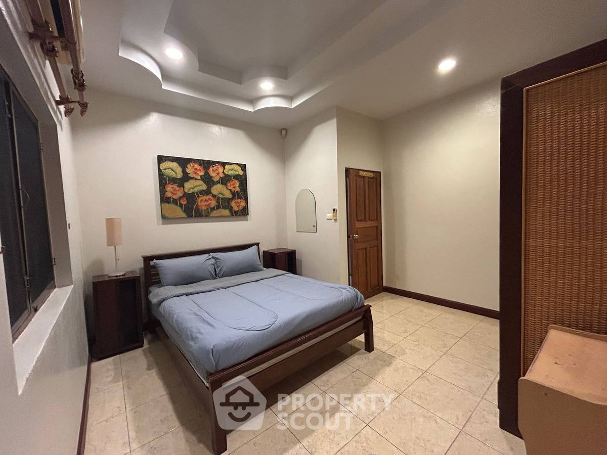 รูป วิลล่า 4-ห้องนอน ใน หนองแก (ID 2752480) - รูปที่ 1/9