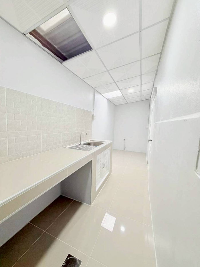 รูป บ้านสวย  ห่างถนนราชพฤกษ์เพียง 500 เมตร  #หมู่บ้านริมสวน ธนานนท์ 1  ท่าอิฐ  รีโนเวทใหม่  ใกล้ MRT บางรักน้อย ท่าอิฐ - รูปที่ 13/19