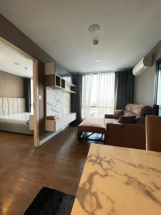 picture Condo for Rent at Esta Bliss (B6903071) - 1/10