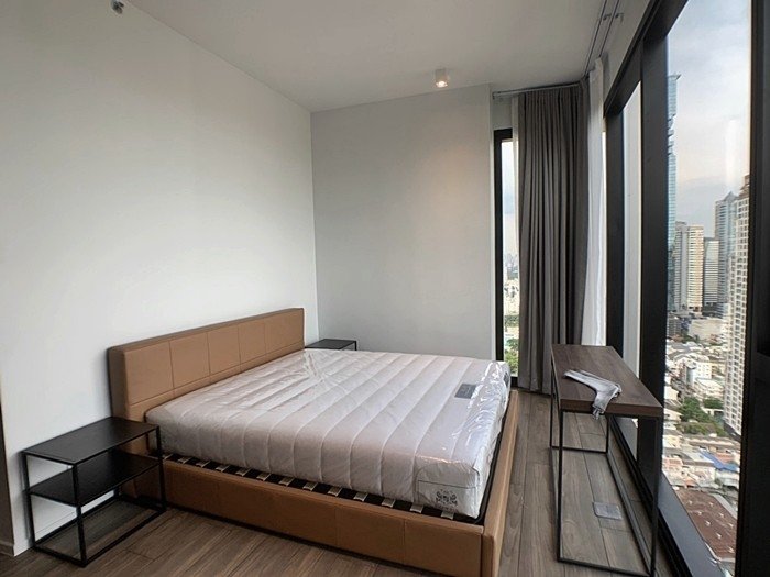 รูป LTHC5533 – The Lofts Silom FOR SALE 2 beds 2 baths size 85 Sq.M. Nearby BTS Surasak station ONLY 21 MB - รูปที่ 3/5