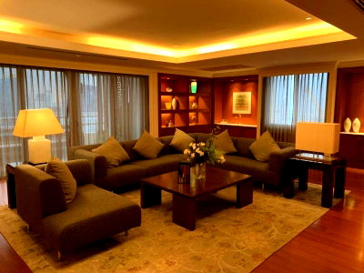 คอนโดให้เช่า : LTH2820 – Penthouse Duplex FOR RENT 4 beds 6 baths size 700 Sq.M. Nearby BTS Asoke station ONLY 320k/Month