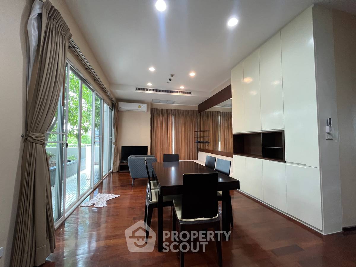 รูป คอนโด 2-ห้องนอน ที่ โนเบิล ออร่า ใกล้ BTS ทองหล่อ (ID 2751628) - รูปที่ 2/9