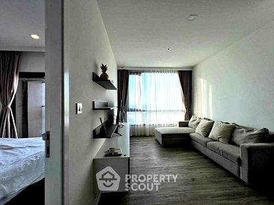 Condos for sale Si Racha Post Center : 2-BR Condo at Knightsbridge The Ocean Sriracha in Surasak (ID 2569092)