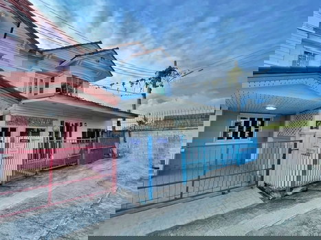 รูป ขายทาวเฮาร์ 2 ชั้น (หลังริม) หมู่บ้าน สินเพชร ใกล้ถนนรัตนาธิเบศร์ ทำเลรถไฟฟ้าสายสีม่วง จาก MRT คลองบางไผ่ เพียง 600 เมตร ถ.จันทร์ทองเอี่ยม จ.นนทบุรี - รูปที่ 2/17