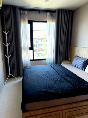 Condos for rent : Condo for Rent at Life Asoke (B6903073)