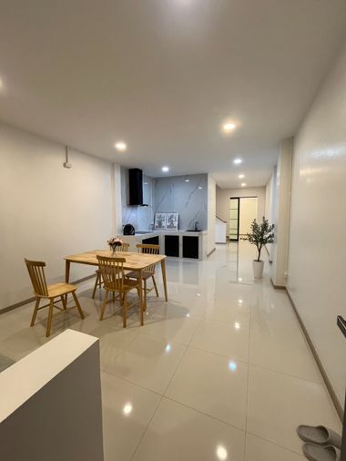 ✨ทาวน์โฮม 3 ชั้น น้อง ZENBI บนทำเลศักยภาพเลียบด่วนรามอินทรา  ใกล้ CDC / Central EastVille  พร้อมพื้นที่ใช้สอย 200 ตร.ม. ในราคาเพียง 4.19 ล้านบาท