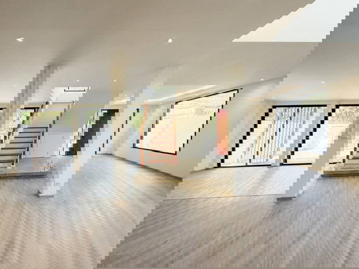 รูป 🏠บ้านเดี่ยว 2 ชั้น หลังมุม สไตล์ Modern Luxury สุขุมวิท 71 (ปรีดี 42) | 4 ห้องนอน พร้อมห้องนอนชั้นล่าง | สงบเป็นส่วนตัว | เดินทางสะดวก - รูปที่ 5/21