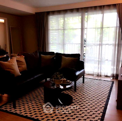 Condos for sale : 2-BR Condo at Maestro 39 Sukhumvit 39 near BTS Phrom Phong (ID 2751446)