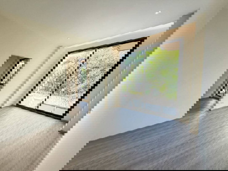 รูป 🏠บ้านเดี่ยว 2 ชั้น หลังมุม สไตล์ Modern Luxury สุขุมวิท 71 (ปรีดี 42) | 4 ห้องนอน พร้อมห้องนอนชั้นล่าง | สงบเป็นส่วนตัว | เดินทางสะดวก - รูปที่ 16/21