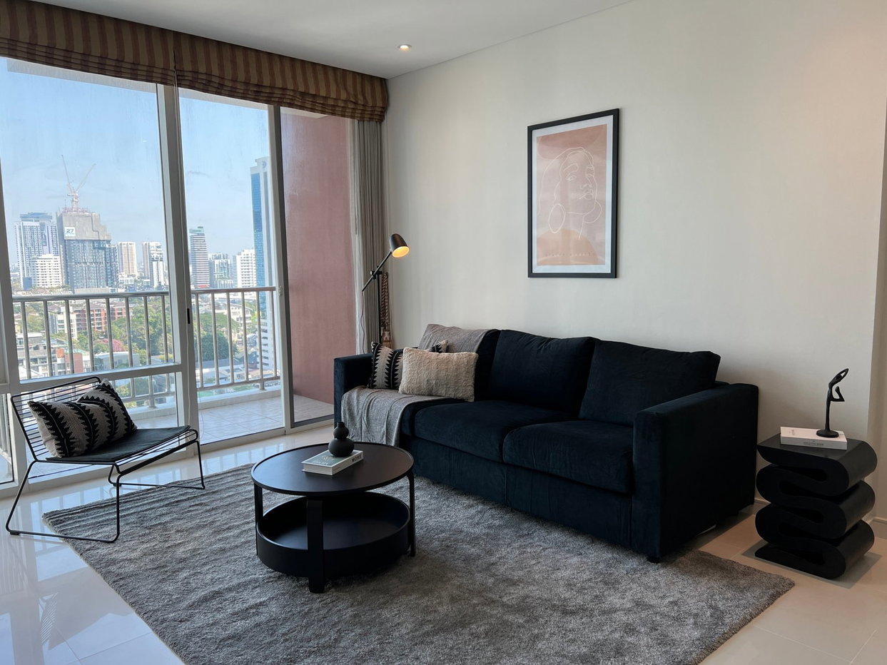 รูป LTH5503 – Fullerton FOR SALE 2 beds 2 baths size 96 Sq.M. Nearby BTS Ekkamai station ONLY 21 MB - รูปที่ 3/4