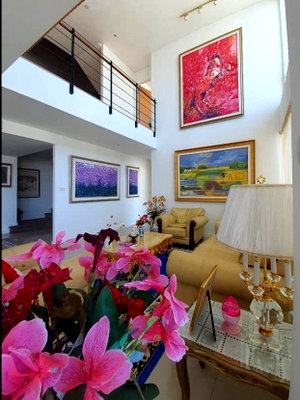 Condos for sale Gateway Ekamai : LTH15533 – Luxury Pet-Friendly Duplex Condo for Sale Ekkamai | Prime Location Best Value | Near BTS Ekkamai | 60 MB 
