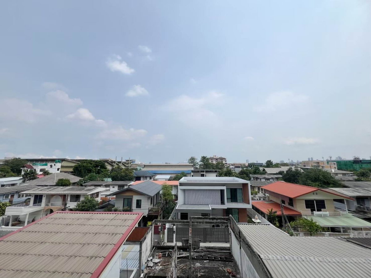 รูป K-049💢เช่า16,000🌵🌈Chewathai Hallmark ลาดพร้าว-โชคชัย 4 เฟส2🌵🌈💕ห้องสวย ตรงปก พร้อมอยู่ค่ะ 💕ใกล้สถานีรถไฟฟ้า MRT สายสีเหลืองสถานีโชคชัย 4  - รูปที่ 12/16