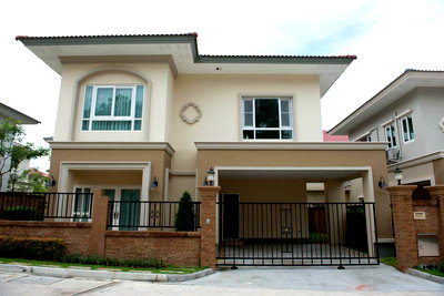 บ้านเดี่ยวให้เช่า : ให้เช่าบ้านเดี่ยวหลังใหญ่ ม.คาซ่าเลเจ้นท์ สวนเสือ ศรีราชา