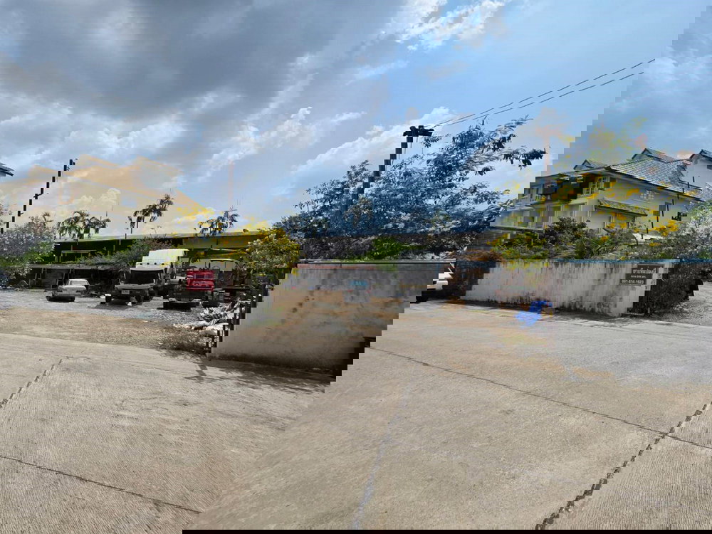 รูป Call : 081-614-1923 ขายที่ดินหน้ากว้าง 38 เมตร 244 ตารางวา ทำเลทองถนนสุขาภิบาล 5 (โซนวัชรพล-สายไหม) แขวงท่าแรง เขตบางเขน ใกล้ทางด่วนสุขาภิบาล 5 - รูปที่ 1/10