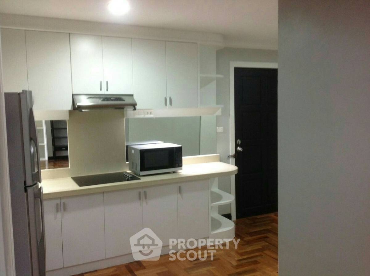 รูป คอนโด 2-ห้องนอน ที่ บ้านสวนเพชร คอนโดมิเนียม ใกล้ BTS พร้อมพงษ์ (ID 511870) - รูปที่ 3/14