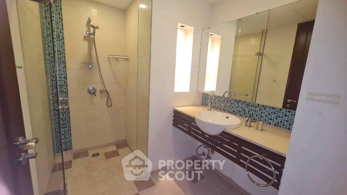 รูป คอนโด 2-ห้องนอน ที่ ซี สราญ คอนโดมิเนียม ใกล้ บางเสร่ (ID 2751269) - รูปที่ 12/15