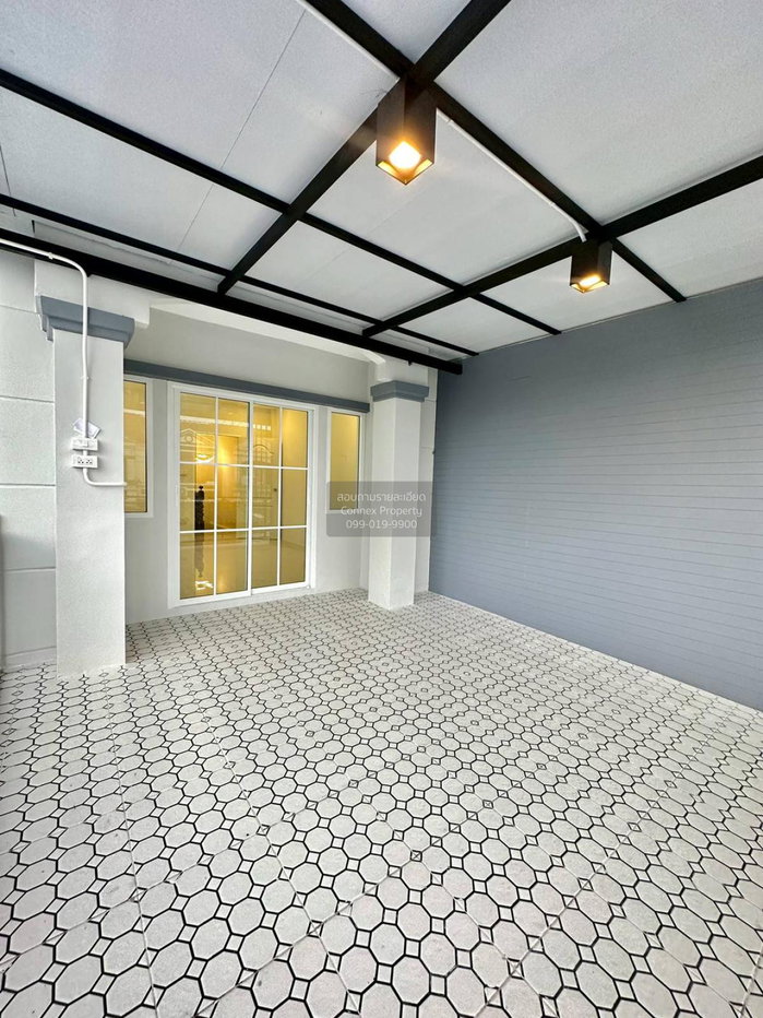 รูป ขายทาวน์เฮ้าส์/ทาวน์โฮม ลภาวัน โครงการ 5 รีโนเวทใหม่ บางรักน้อย เมืองนนทบุรี นนทบุรี CX-123090 ✅ ทักไลน์ @connexproperty ตอบทันที ทีมงานมืออาชีพ ✅ - รูปที่ 2/12