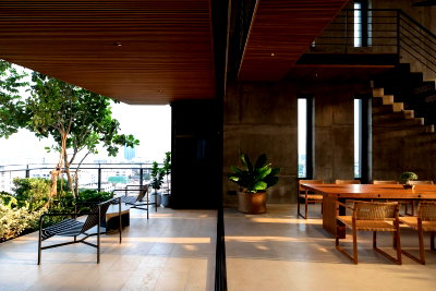 ขายคอนโด : LTH5906 – WINDSHELL Naradhiwas Bare shell FOR SALE 3 beds 3 baths size 453 Sq.M. Nearby BTS Chong Nonsi Station ONLY 160 MB
