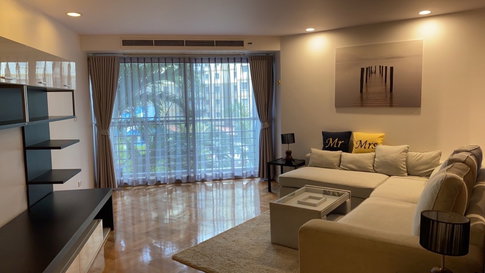 LTH5646 – Bangkok Garden FOR SALE 2 beds 2 baths size 114 Sq.M. Nearby BTS Chong Nonsi station ONLY 8.6 MB