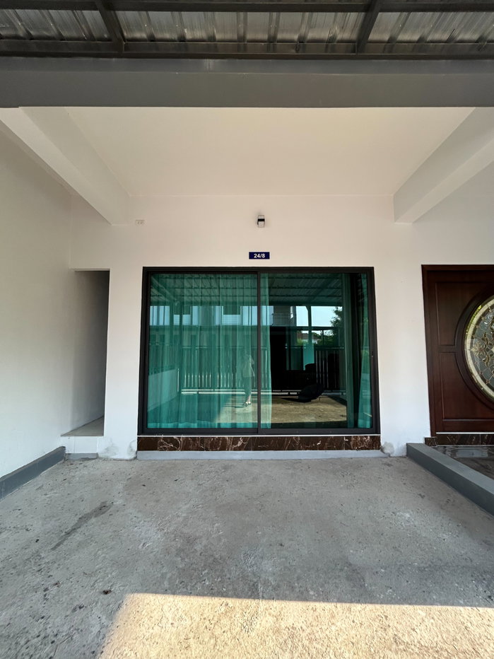 รูป ให้เช่าบ้านแฝดใหม่หลังมุม พร้อมเฟอร์นิเจอร์ครบ 3 ห้องนอน 3 ห้องน้ำ 2 ที่จอดรถ อ่างอาบน้ำ บางเขน ใกล้รถไฟฟ้าสายหยุด 19000 บาท - รูปที่ 6/27