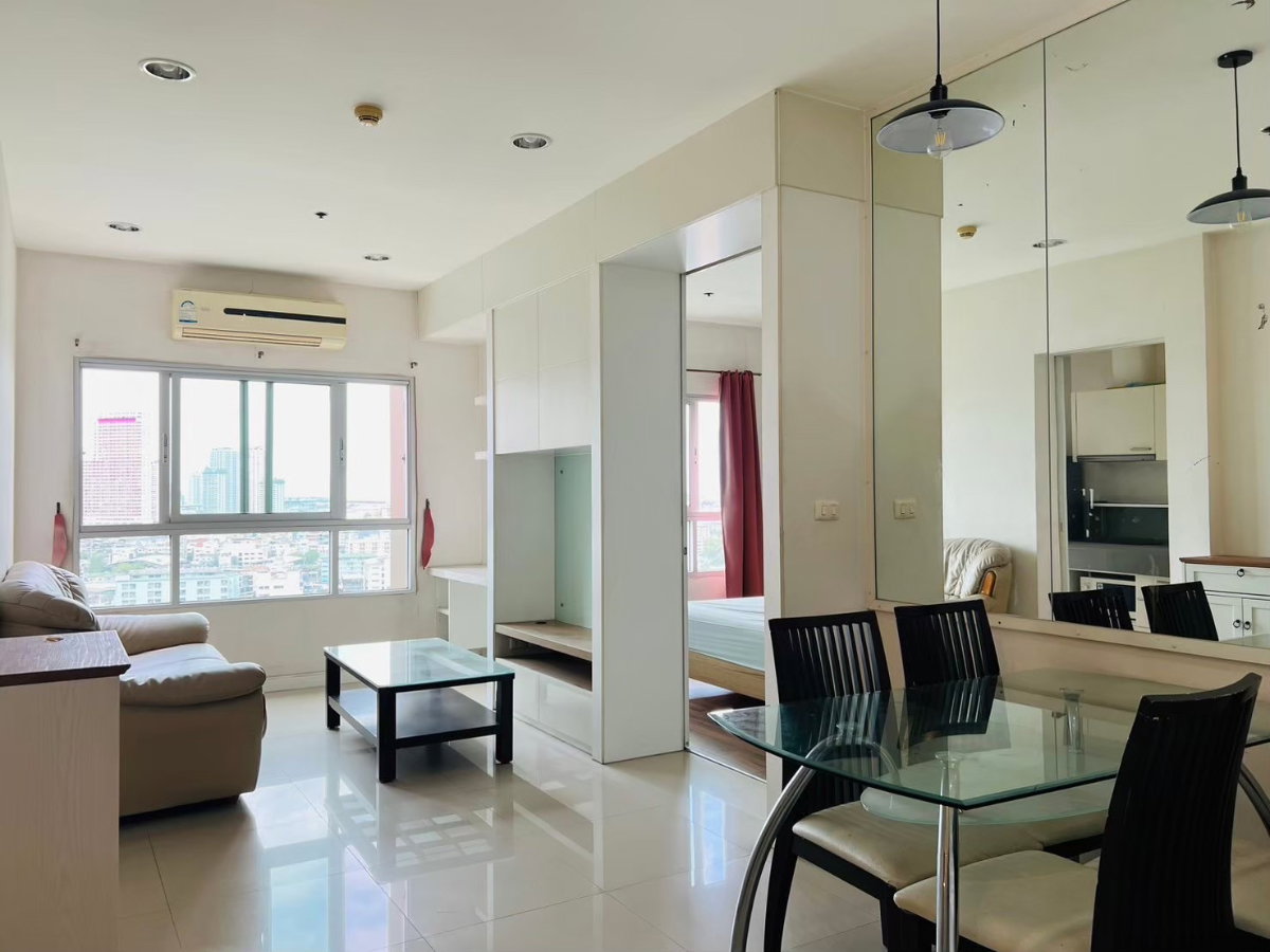 picture Q House Condo Sathon  For Sale 4,39 - 6/12
