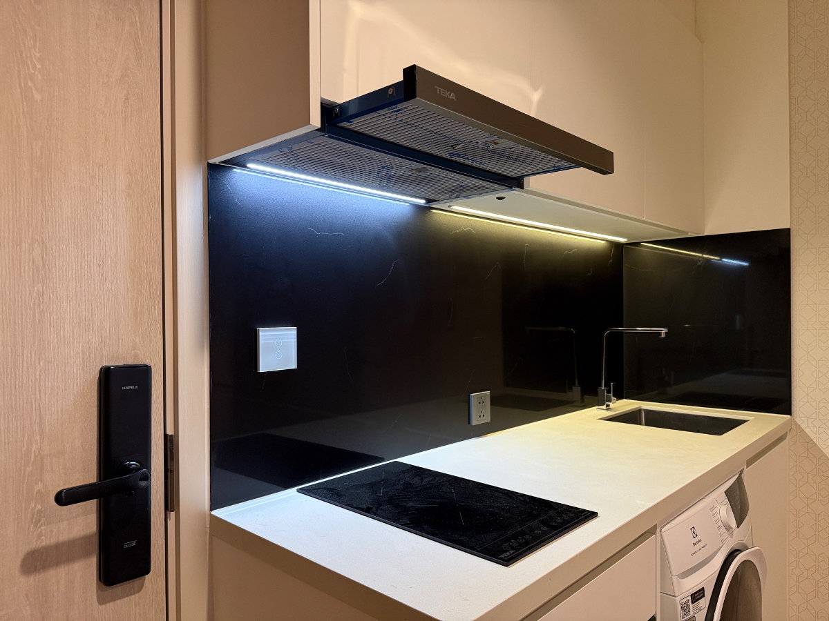 picture 23rd Floor (The Relaxing Vibe) - 11/13