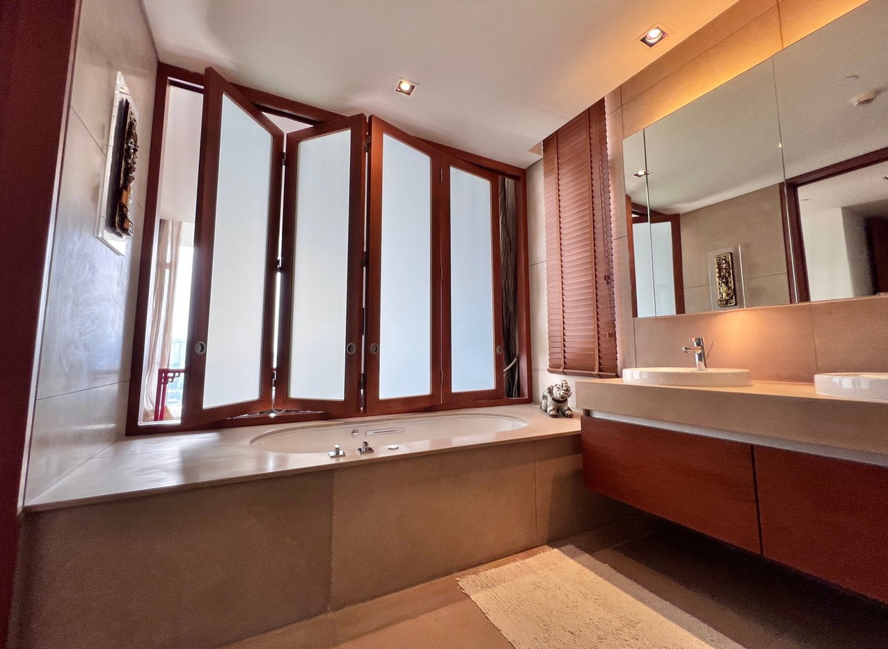 รูป LTH5493 – The Sukhothai Residences FOR RENT 2 beds 2 baths size 120 Sq.M. Near MRT Lumphini station ONLY 90k/Month - รูปที่ 6/6