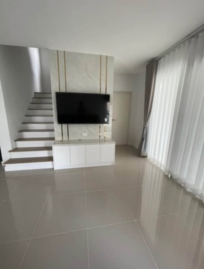 รูป 💥ให้เช่า 50,000 บาท บ้านแฝด หมู่บ้าน Grand Pleno Mega Bangna (บ้านพร้อมเข้าอยู่)   - รูปที่ 2/8