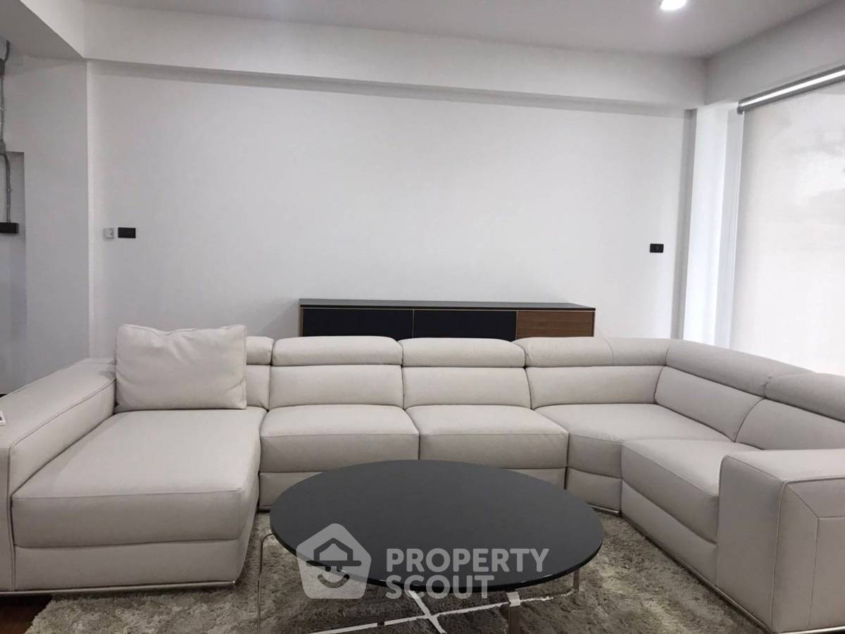 รูป ทาวน์เฮ้าส์ 4-ห้องนอน ใกล้ พร้อมพงษ์ (ID 2751832) - รูปที่ 7/9