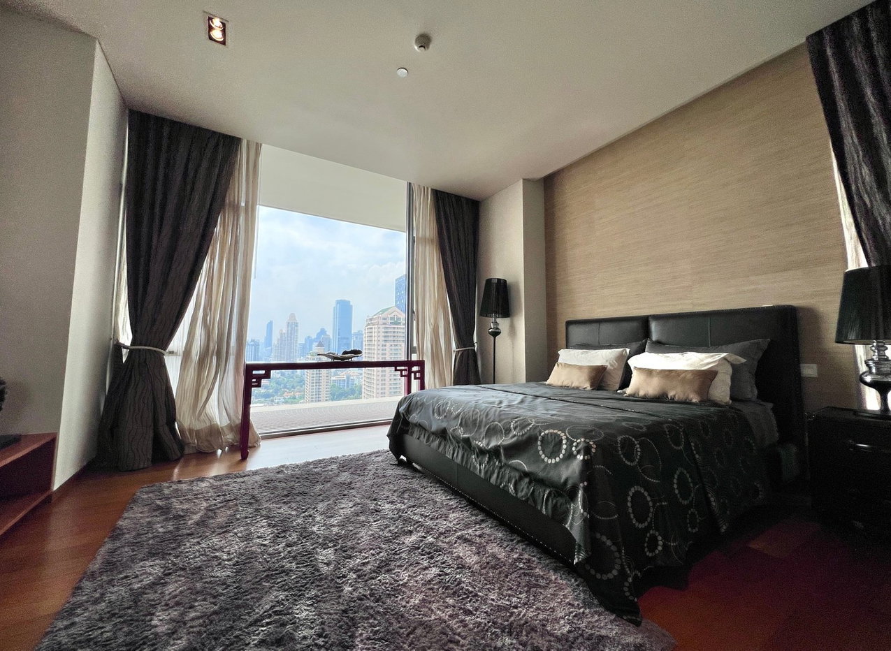 รูป LTH5493 – The Sukhothai Residences FOR RENT 2 beds 2 baths size 120 Sq.M. Near MRT Lumphini station ONLY 90k/Month - รูปที่ 4/6