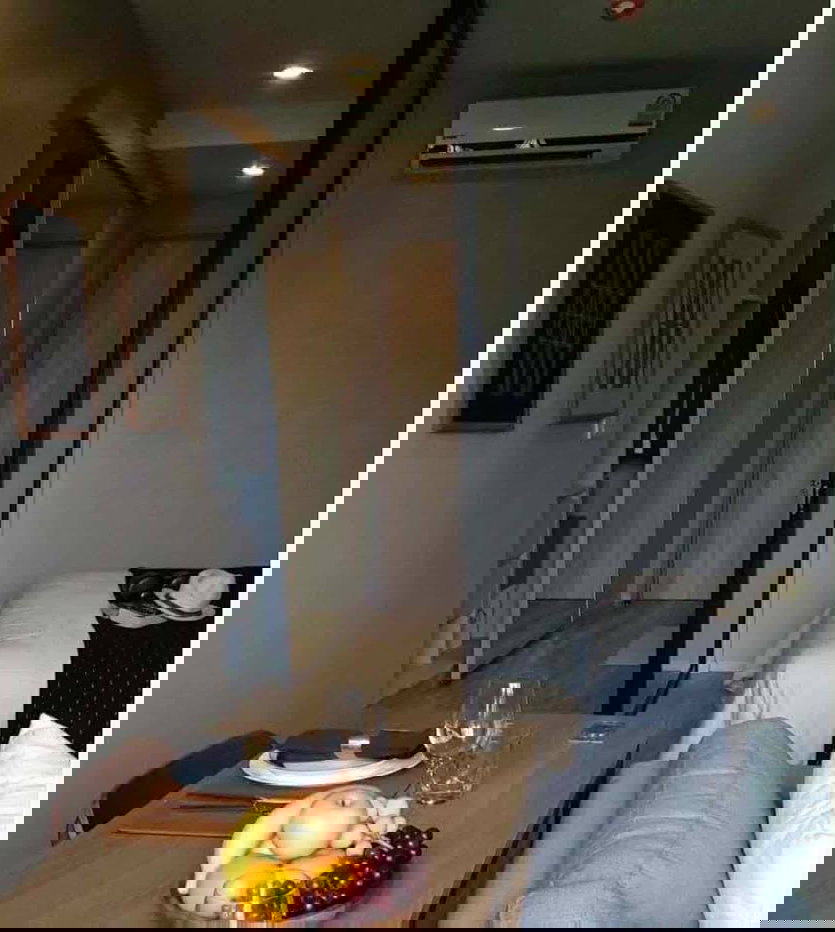 รูป Blossom Condo@Sathorn Charoenrat【𝐑𝐄𝐍𝐓】🔥ห้องโทนละมุน บรรยากาศอบอุ่น น่าพักผ่อนตั้งแต่แรกเห็น🔥 ติดต่อไลน์ไอดี: @hacondo - รูปที่ 2/7