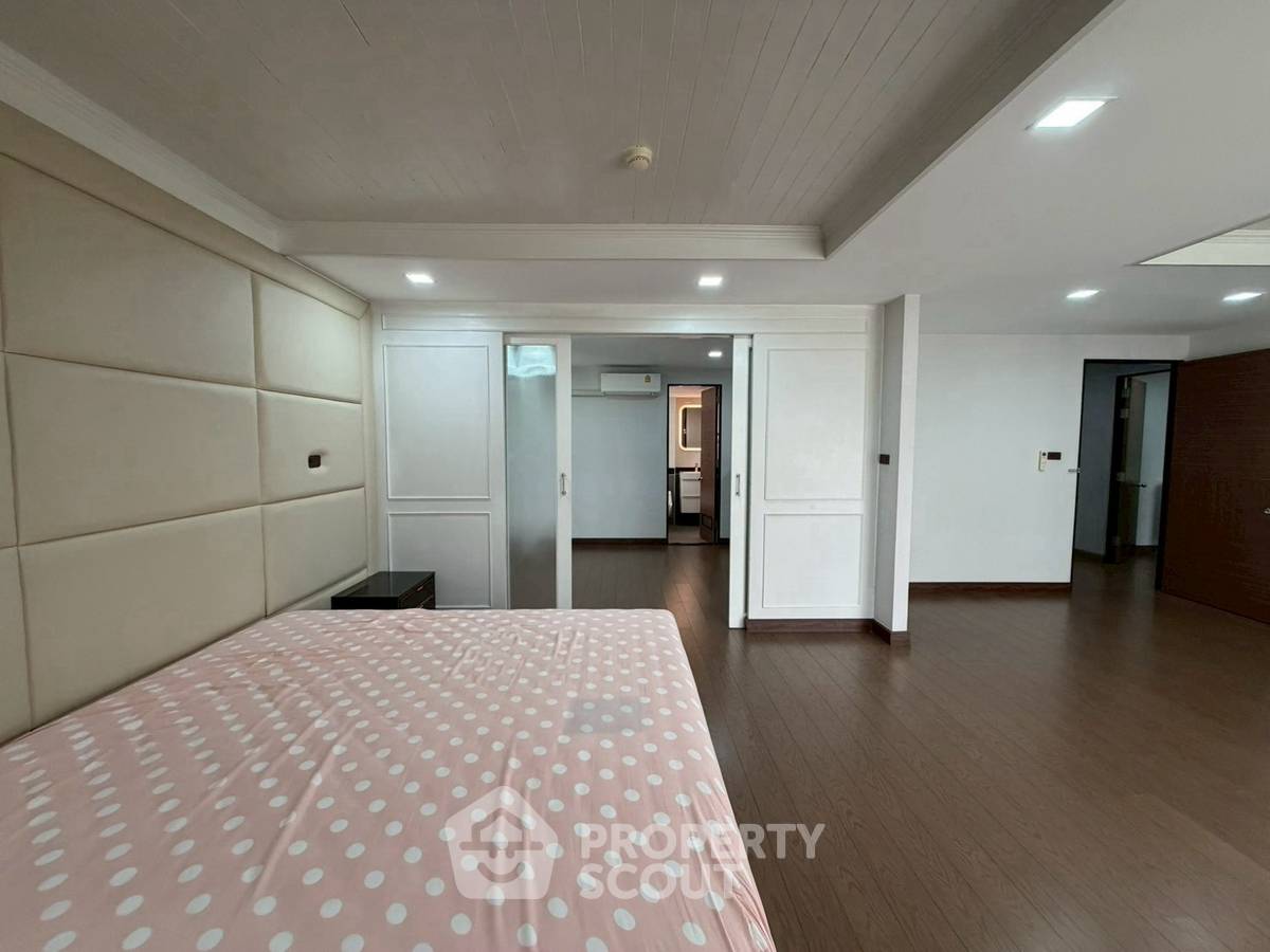 รูป คอนโด 2-ห้องนอน ที่ อเวนิว 61 คอนโดมิเนียม ใกล้ BTS ทองหล่อ (ID 2658797) - รูปที่ 10/19