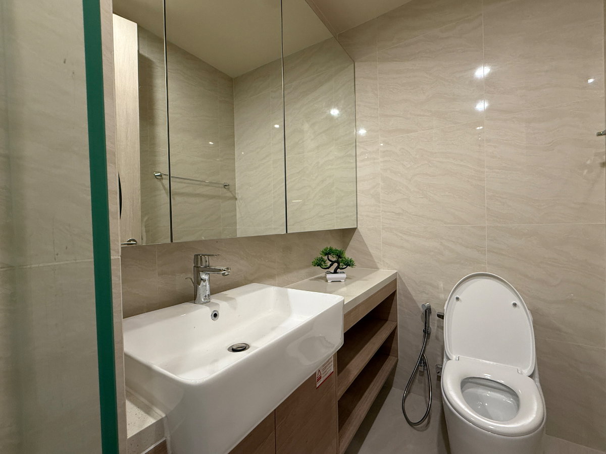 picture 23rd Floor (The Relaxing Vibe) - 12/13