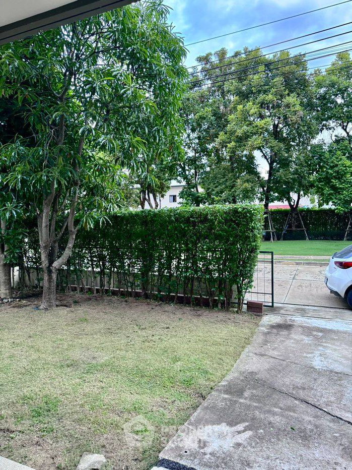 รูป บ้าน 3-ห้องนอน ที่ คณาสิริ บางนา ใน บางบ่อ (ID 2590431) - รูปที่ 2/11