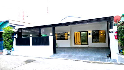 บ้านเดี่ยว กรุงเทพมหานคร : ขายบ้าน  บ้าน สกุลทิพย์ รีโนเวทใหม่ ศาลาธรรมสพน์ เขต ทวีวัฒนา กรุงเทพ CX-149317 ✅ ทักไลน์ @connexproperty ตอบทันที ทีมงานมืออาชีพ ✅