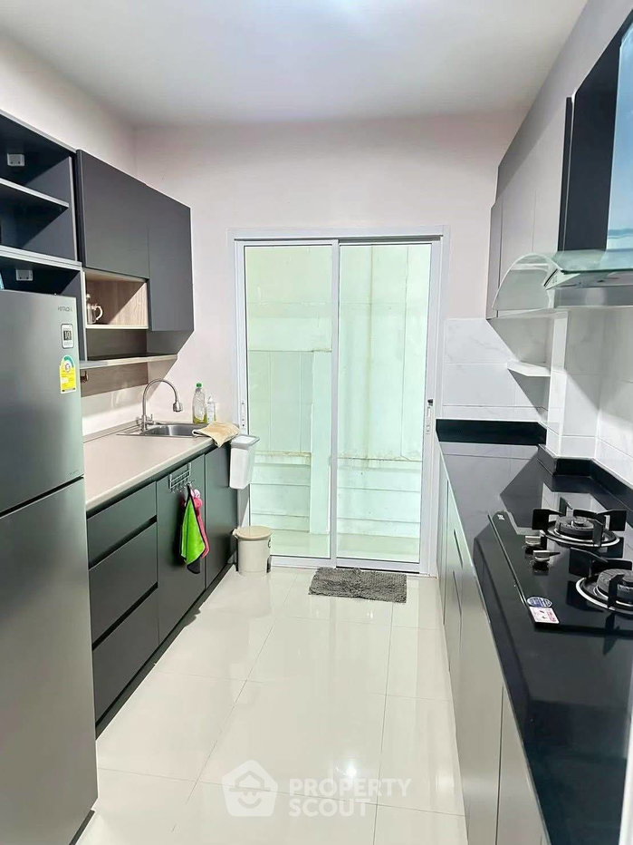 picture 3-BR House in Nong Pla Lai (ID 2752037) - 10/14