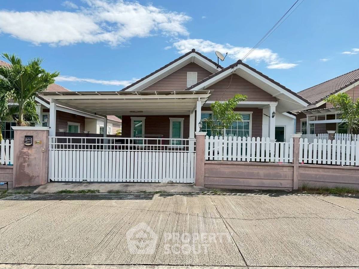 picture 3-BR House in Nong Pla Lai (ID 2752037) - 1/14