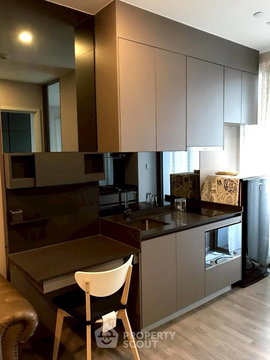 1-BR Condo at The Room Sukhumvit 69 near BTS Phra Khanong (ID 2749213)