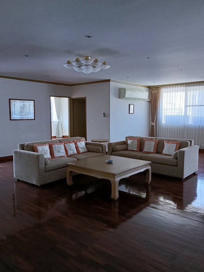 รูป LTHC6608 – D.S. Tower 1 FOR SALE 3 beds 3 baths Size 248 Sq.M.Near BTS Phromphong stations ONLY 22 MB - รูปที่ 2/5