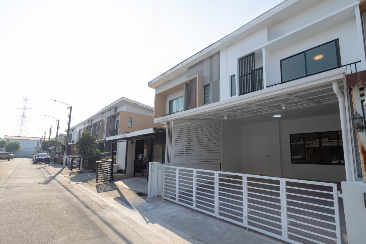 รูป พร้อมขาย The Connect 27 สวนหลวง - อ่อนนุช ใกล้สนามบินสุวรรณภูมิเพียง 15 นาที ใกล้ทางด่วน 3 นอน 2 น้ำ 2 ที่จอดโซนลาดกระบัง - รูปที่ 2/36