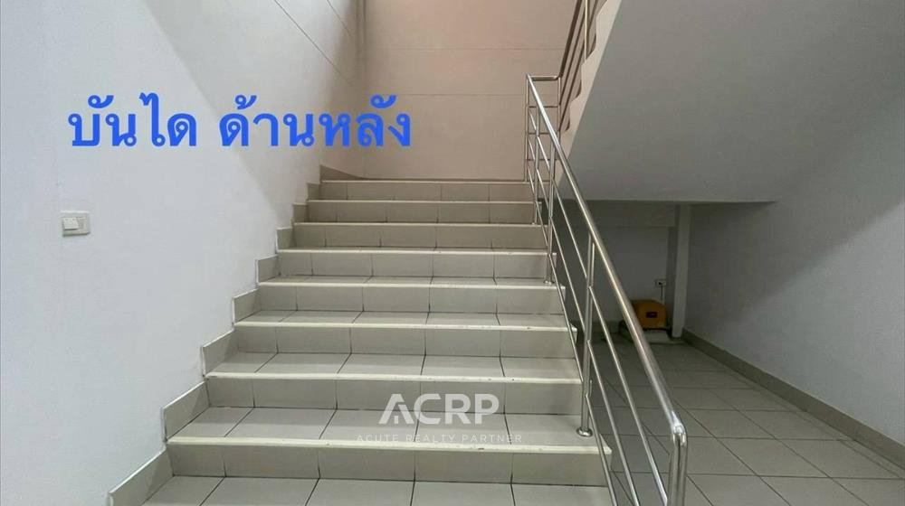 รูป อาคารพาณิชย์พร้อมโกดังให้เช่า ราคาสุดคุ้ม - รูปที่ 9/16