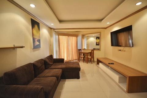 รูปภาพ 1 Bed Condo for Rent at Jomtien Beach Condominium in Pattaya